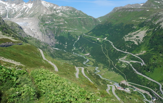 Illustration for article titled Oppo summer cruise; June. Alps or maybe Pyrenees